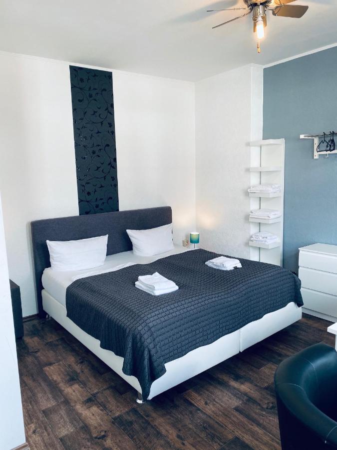 Feldhouse Apartment *